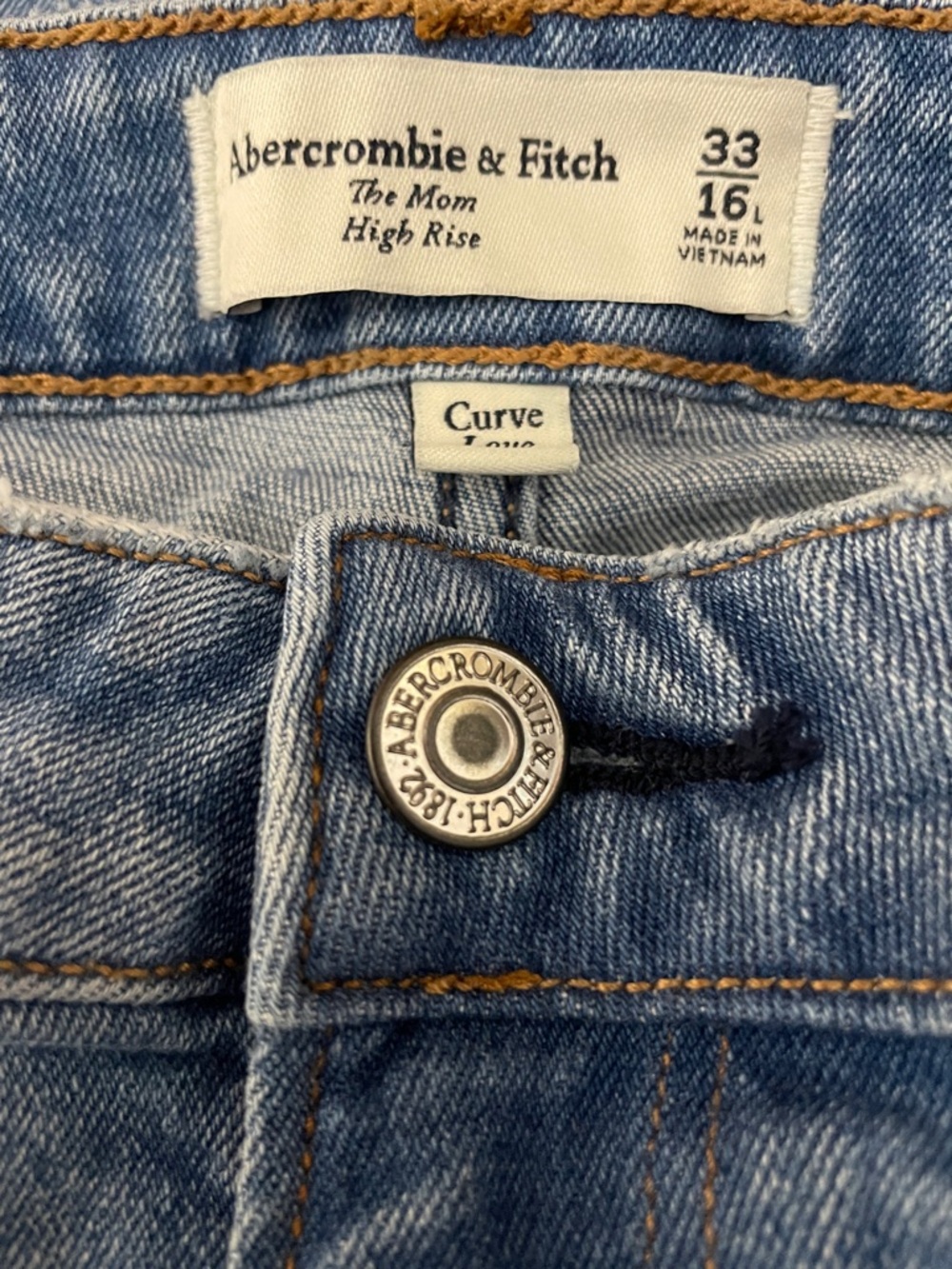 Abercrombie & Fitch Curve Love The Mom Jeans Women's 33 / 16L High Rise - Picture 8 of 10
